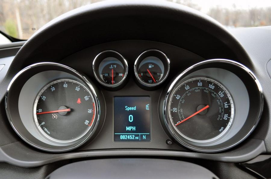  Buick Regal GS 2012 года  (фото 70 из 90)